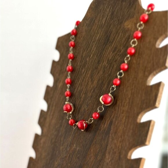 Art Deco Metal Wrapped Red Glass Bead Necklace 16" Vintage Jewelry - Picture 11 of 11